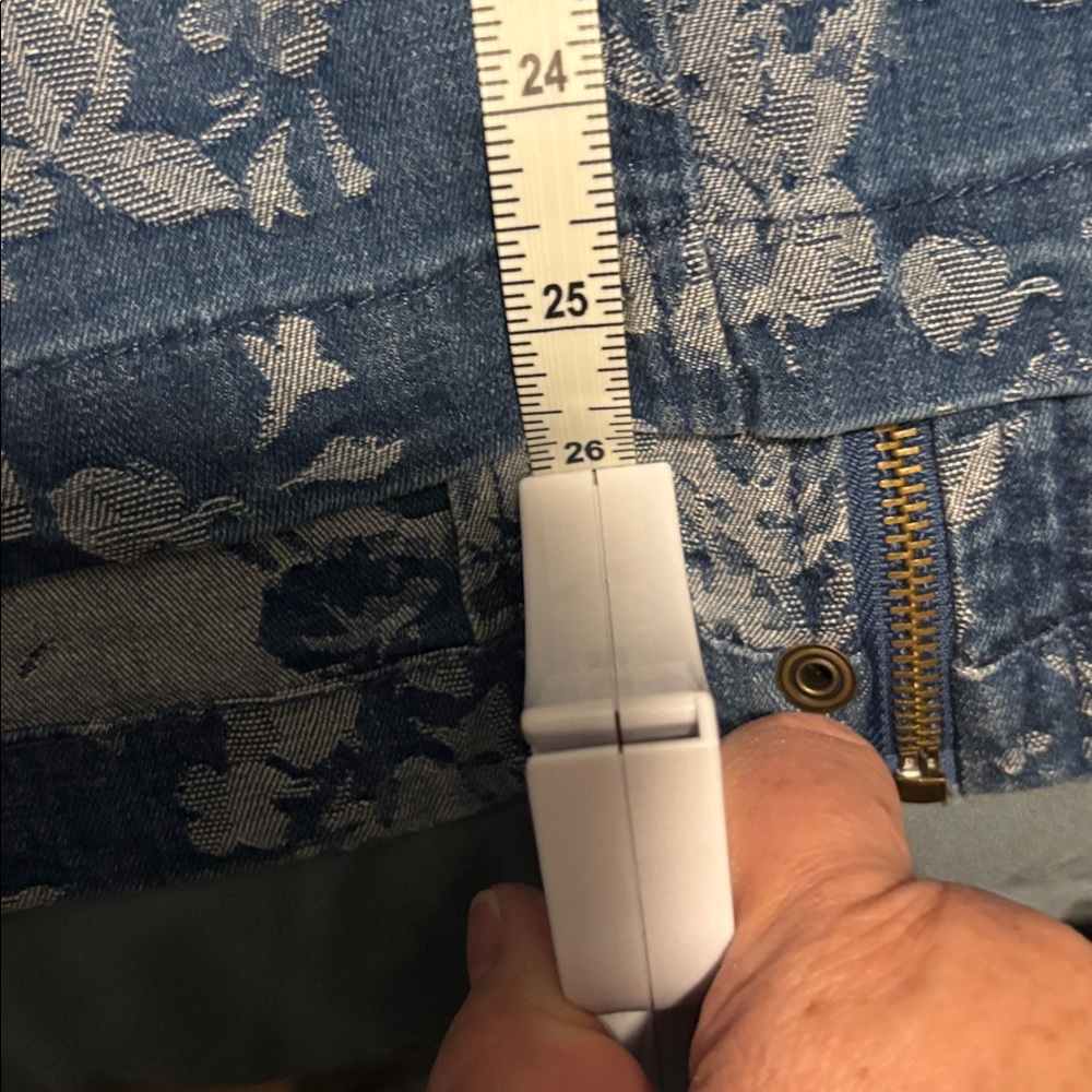 Hannah Petite XL Denim Vest - Picture 10 of 10